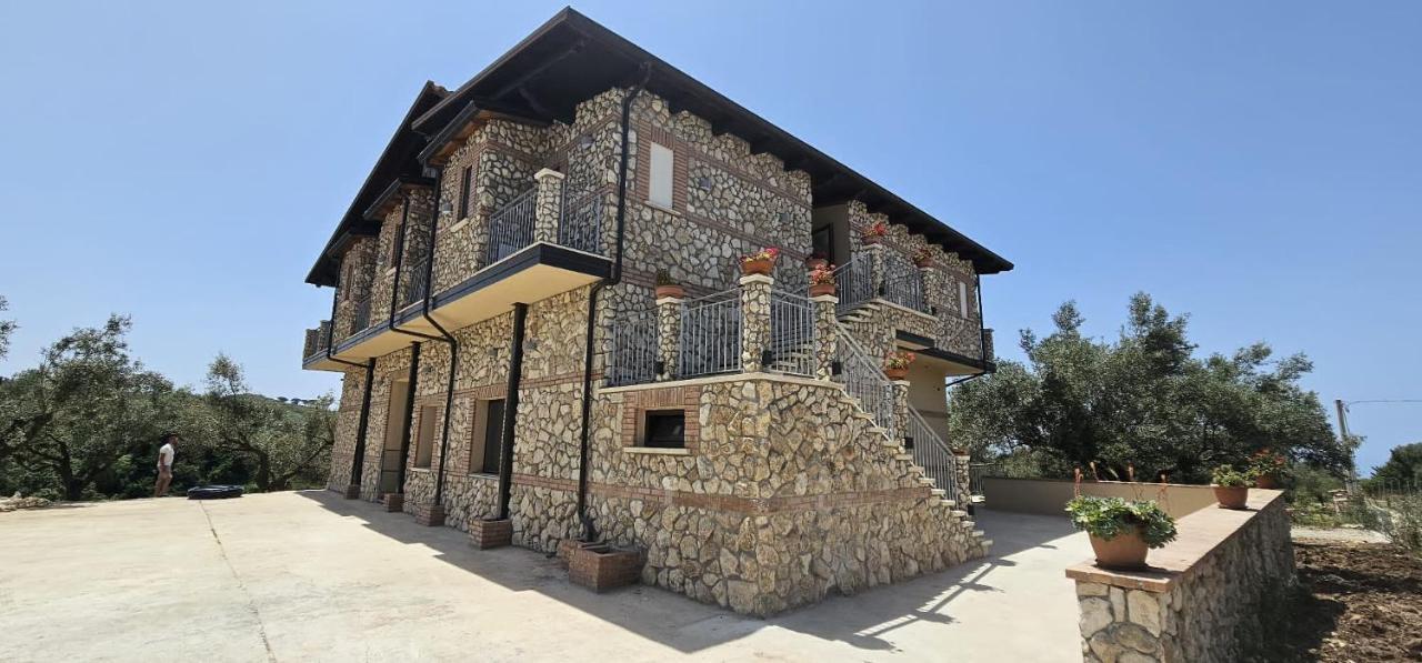 Borgo Carida - Green Family Holidays Zaccanopoli Экстерьер фото