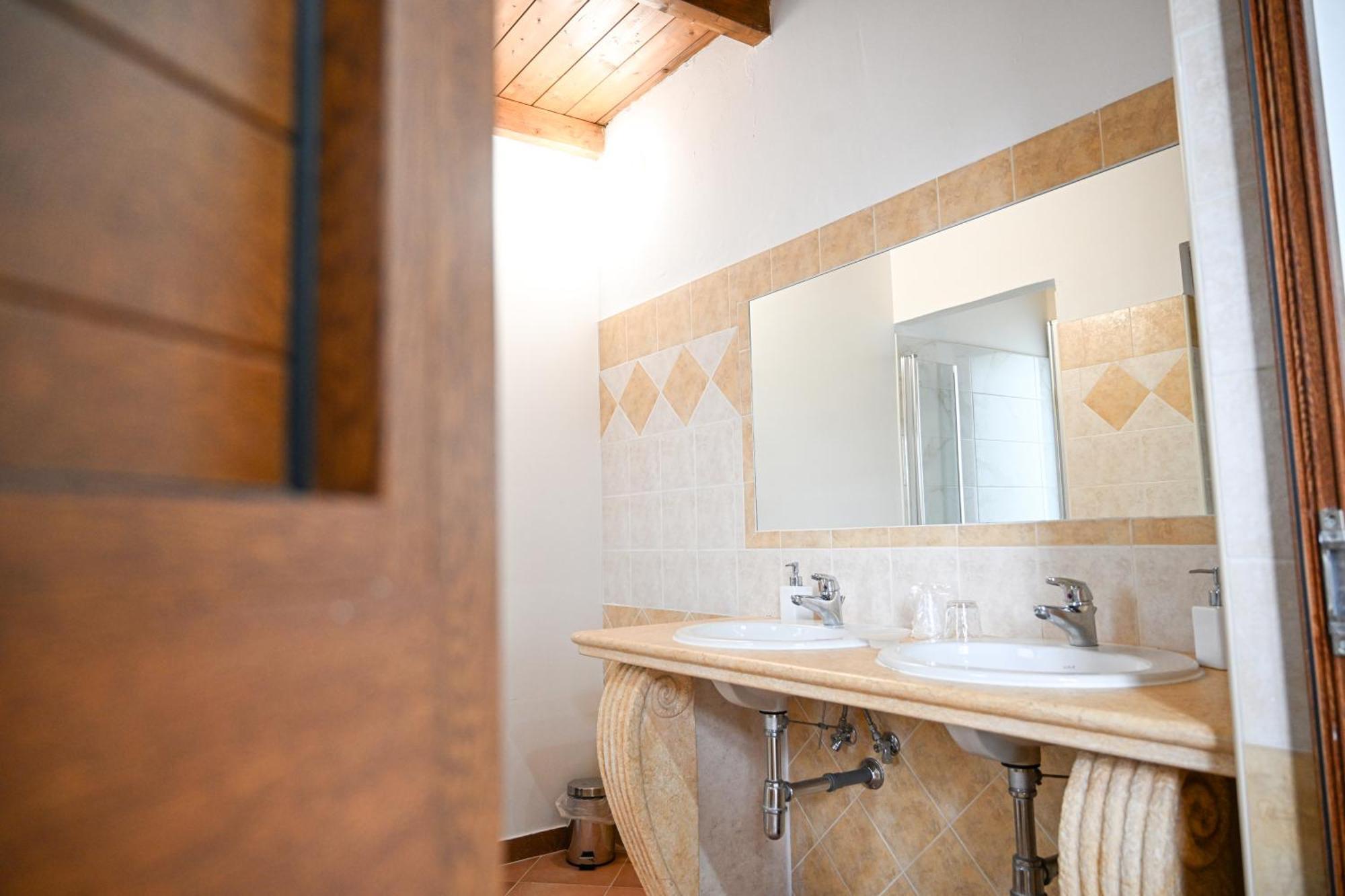 Borgo Carida - Green Family Holidays Zaccanopoli Экстерьер фото